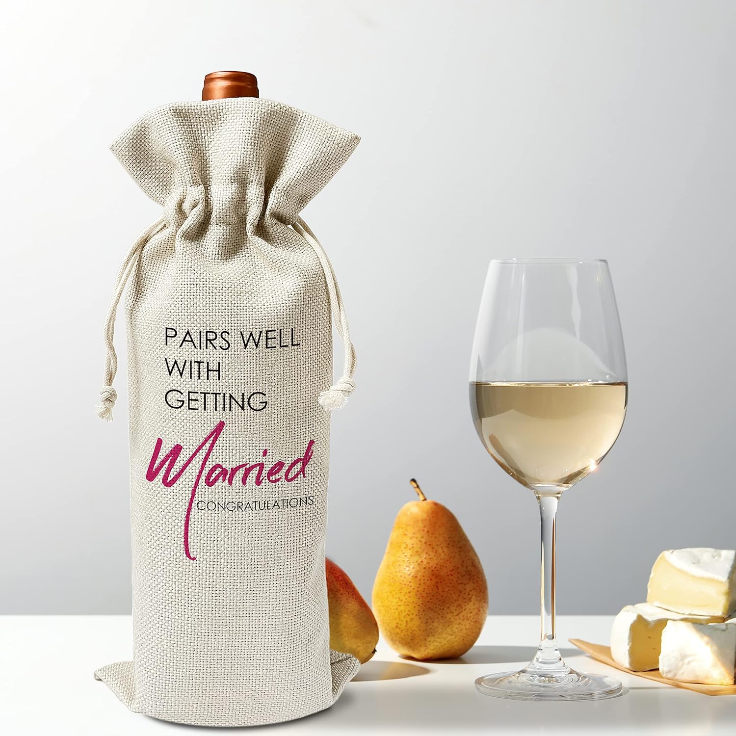 Engagement Wine Gift Bags – Pairs Well With Getting Married, Engagement Gift for Couples, Gift for her, Bride Gift – Reusable Burlap With Drawstring Gift Bag (5.5″x 13.5″)-1 Pcs/jiu015