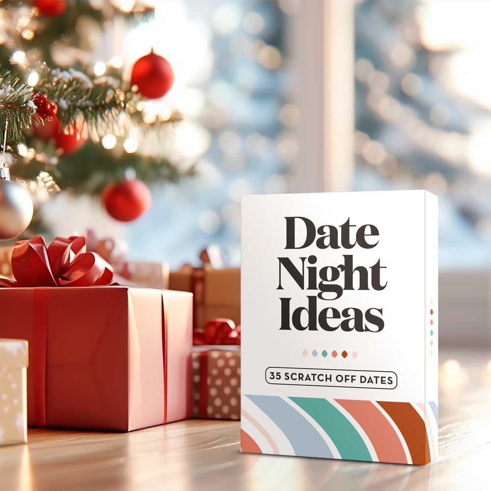 Romantic & Fun Scratch Off Date Night Ideas Card Game, Perfect Couple Gifts for Her or Him, Couple Gifts for Boyfriend, Girlfriend, Wife, Husband, Engagement, Birthday or Anniversaries