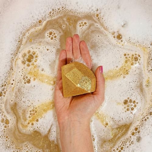 Bridal Shower Gifts For Bride To Be Gift Sets, Bride Gifts For Bachelorette Party, Unique Wedding Engagement Gift Box For Her Wifey Future Mrs With Bridal Accessories Cup