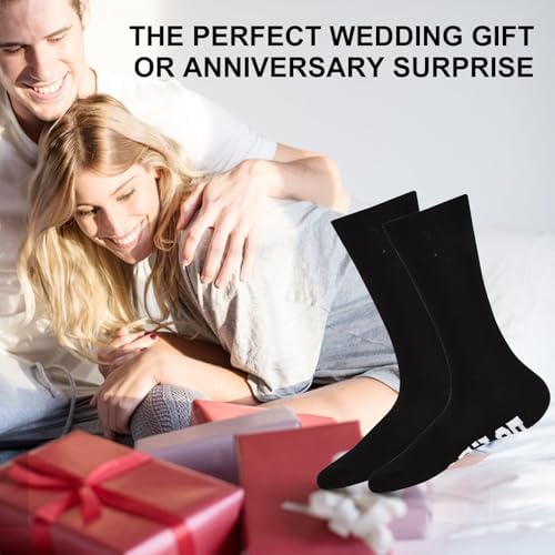 Couples Socks Set Newlyweds Gift Hubby and Wifey Wedding Socks for Bride & Groom, Engagement Gift