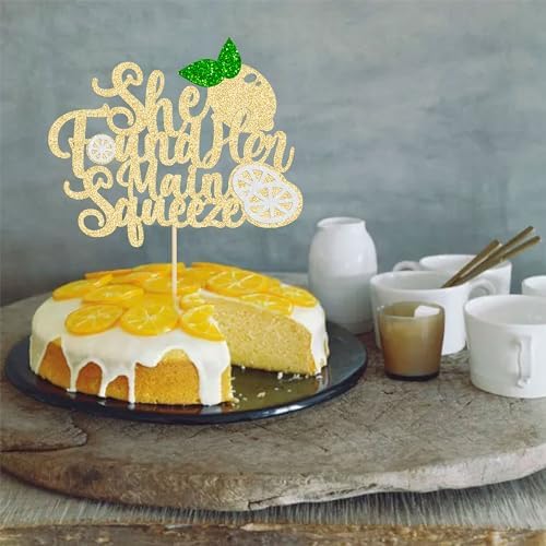 Gyufise 1Pcs She Found Her Main Squeeze Cake Topper Glitter Bridal Shower Party Cake Decorations for Lemon Theme Wedding Engagement Bachelorette Party Supplies