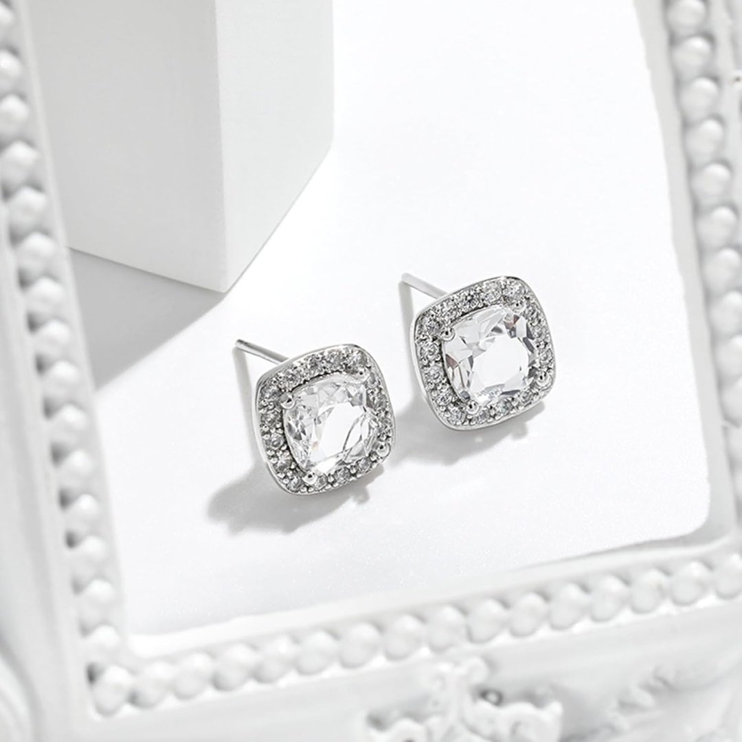 Cubic Zirconia Necklace and Earrings Set for Women 14K White Gold Plated Bridesmaid Silver Jewelry Set for Women Pendant Necklace Hypoallergenic Stud Earrings Set Jewellery Gift for Mom Wife Bride Bridesmaid