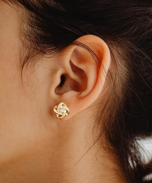 1/4/5/6Pcs Bridesmaid Proposal Gifts,18K Gold Plated Earrings, Love Knot Bridesmaid Earrings from Bride for Wedding