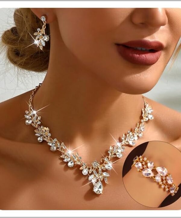 Silver Prom Jewelry Wedding Shine Brightly Prom Costume Brides Necklace Earring Bracelet Set Bridesmaid Dainty Rhinestone Jewelry Party Accessorie