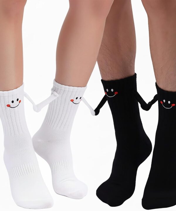 Magnetic Couple Socks  Fun Hand-Holding Design, Unique Magnetic Connection, Ideal Gift for Couples & Romantic Love