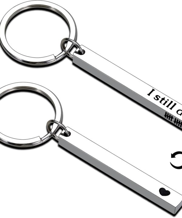 KINMES 10th Anniversary Tin Gifts - 10 Year Tin Anniversary Wedding Gifts for Husband Wife Boyfriend Girlfriend I Still Do Keychain for Him Her Married Couples