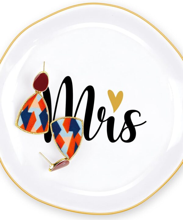 PUDDING CABIN Mrs Gifts Ring Dish, Wedding Bridal Shower Bride Gifts, Engagement Wedding Gifts for Couples Bachelorette Gifts for Bride Future Mrs. Gift