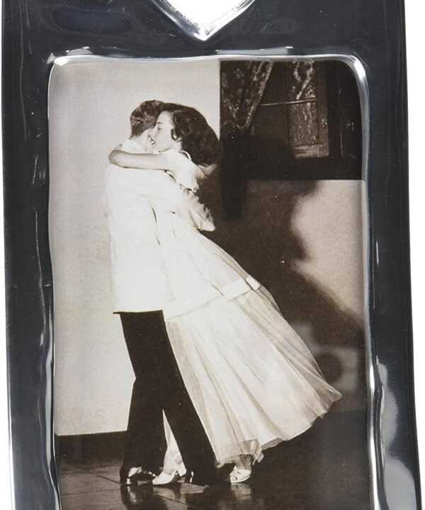 Mariposa Open Heart 4X6 Frame | Silver | Brillante | Frames | Decorative Photo Frames | Recycled SANDCAST Aluminum | Handmade in Mexico