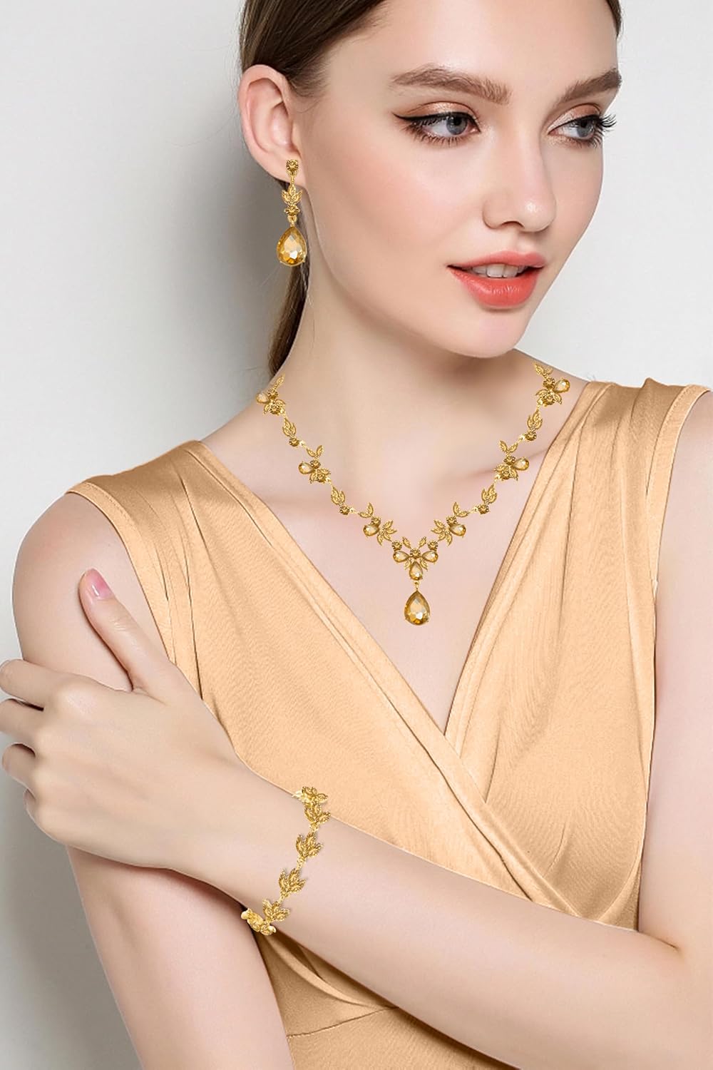 Paxuan Bridal Wedding Elegant Floral Jewelry Set for Women/Brides/Bridesmaids Crystal Jewelry Set for Wedding Prom Party Bridal Crystal Necklace Earrings Bracelet Set