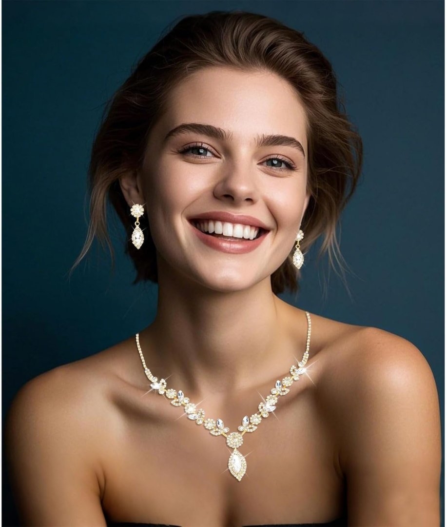 yuxiaoyu Bridal Jewelry Set for Wedding Prom Jewelry Set for Women Sparkly Rhinestone Necklace Earrings Bracelet Sets for Bride Bridesmaid Quinceanera Costume Accessories