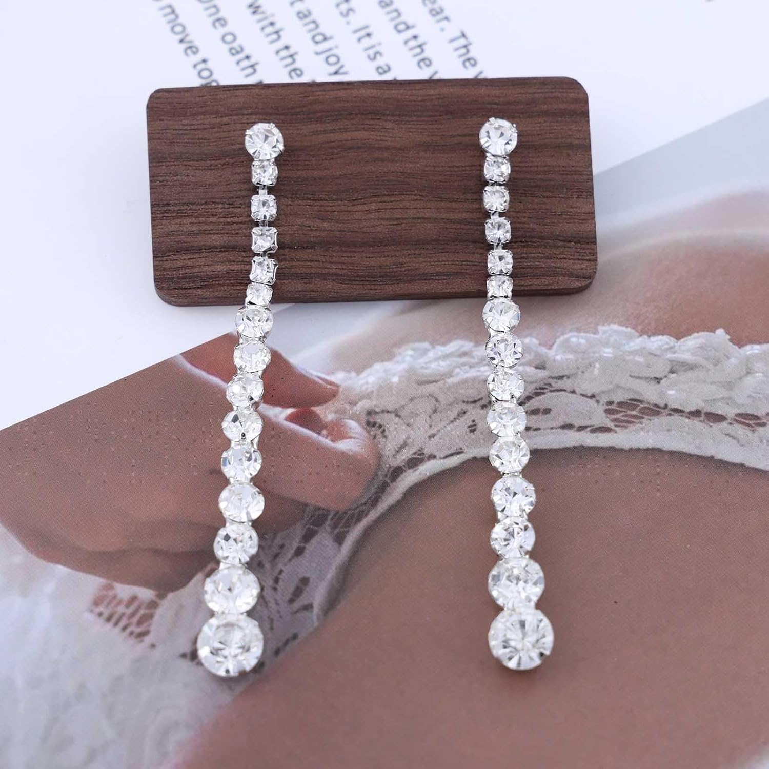 Wedding Long Rhinestone Earrings Silver Crystal Dangle Earring Dainty Diamond Cubic Zirconia Bridal Drop Sparkly Tassel Cz Brides Stud Simple Shiny Statement Formal Bridesmaid Party Prom Jewelry Women