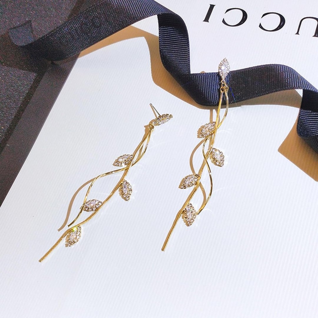 Crystal Wedding Earrings for Bridal Bridesmaid,Bride Drop Earrings Gold Chandelier Dangle Earrings for Women,Cubic Zirconia Rhinestone Dangling Earrings Prom Party Jewelry Gifts