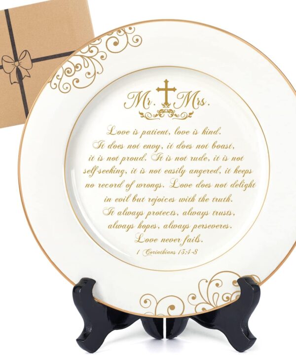 Best Anniversary Wedding Gifts for Couples Unique 2026 - Mr and Mrs Plate with 24k Gold Foil Decorations, Newlywed Bridal Shower Engagement Gift for Her Him, Ceramic 9"