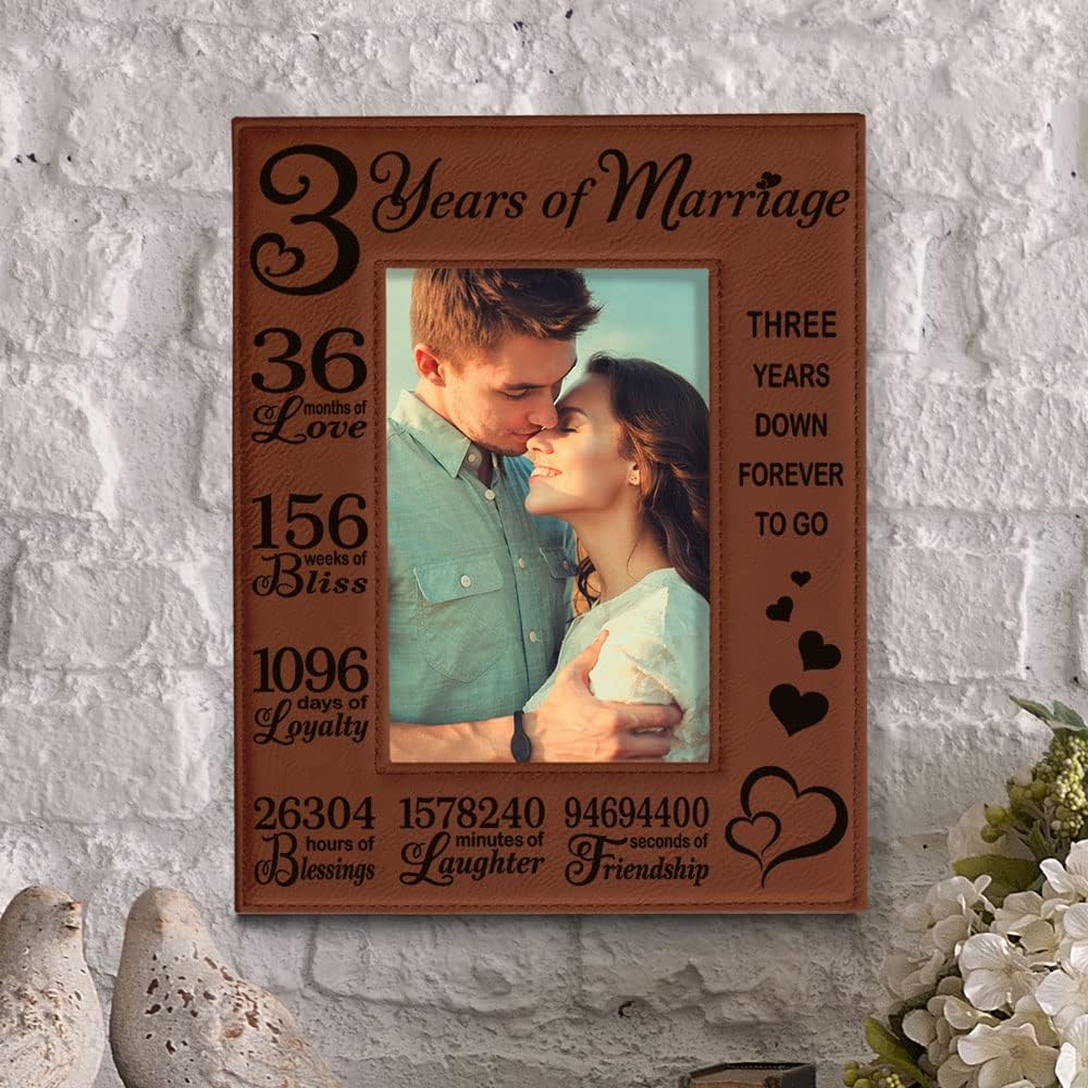 KATE POSH 3rd Anniversary Engraved Rawhide Leather Picture Frame (4×6-Vertical)