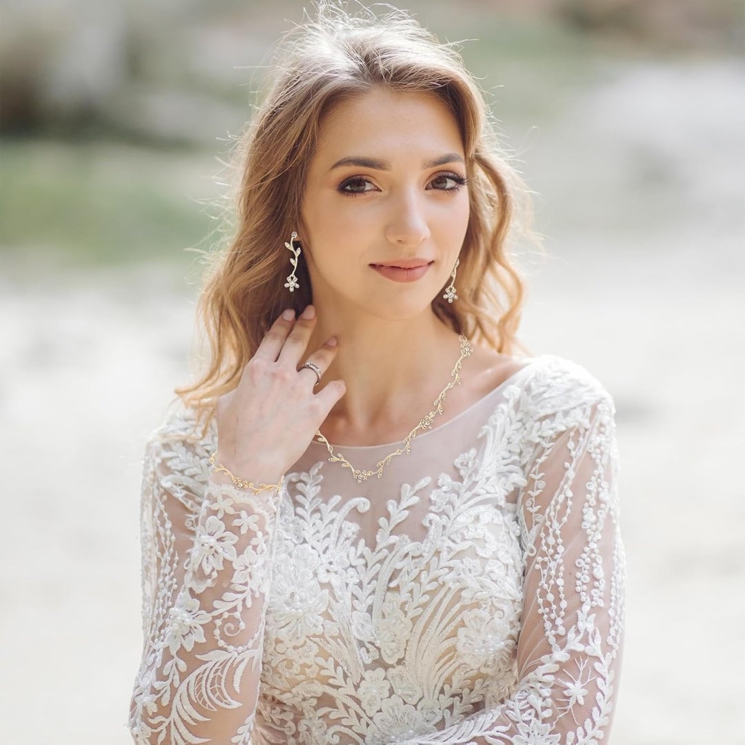 Yolev Bridal Jewelry Set Crystal Necklace Earrings Bracelet Wedding Rhinestone Choker Necklace for Brides Bridesmaid