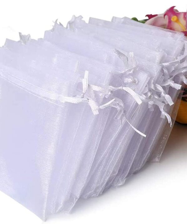 Hopttreely 100PCS Premium Sheer Organza Bags, White Wedding Favor Bags, 4x4.72 Jewelry Gift Bags for Party, Jewelry, Christmas, Festival, Bathroom Soaps, Makeup Organza, Wrapping Supplie
