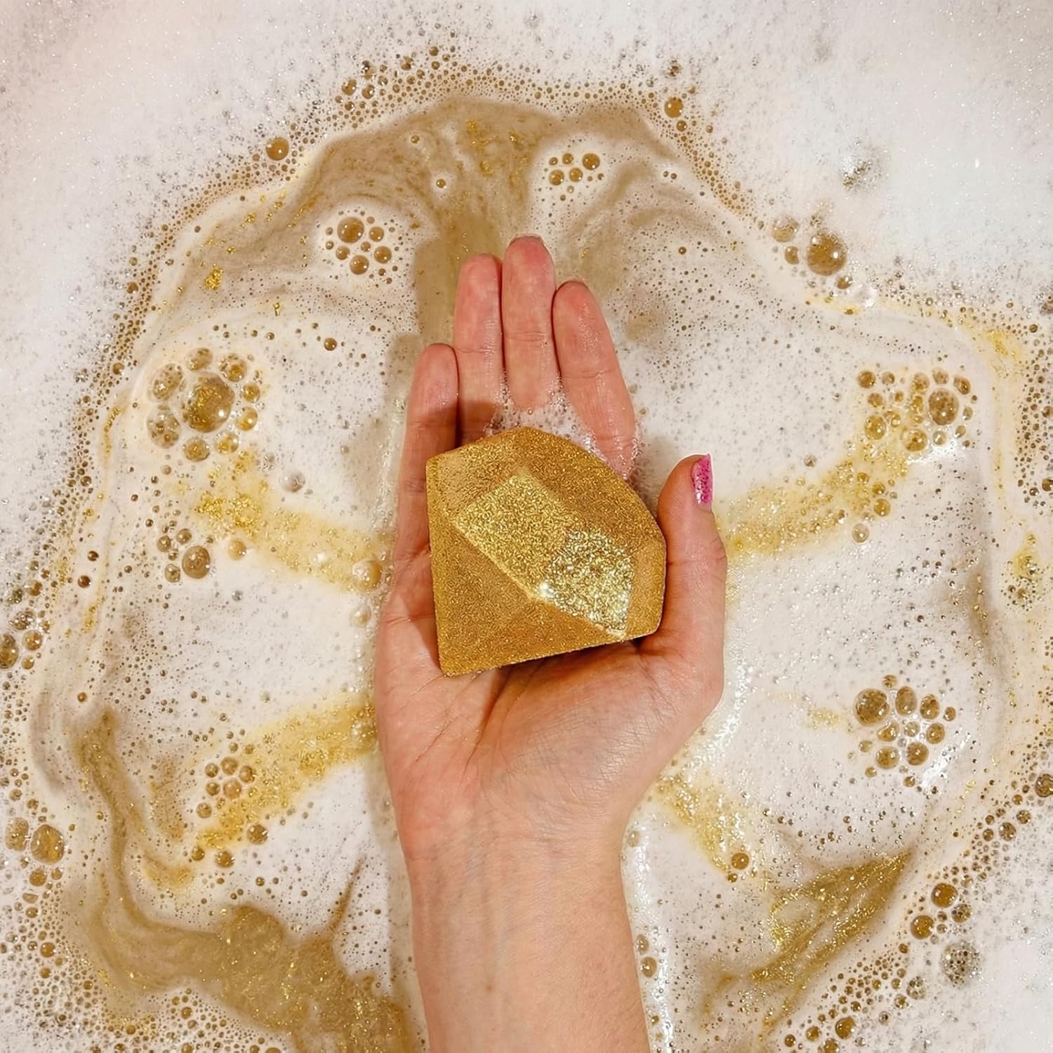 Bridal Shower Gifts For Bride To Be Gift Sets, Bride Gifts For Bachelorette Party, Unique Wedding Engagement Gift Box For Her Wifey Future Mrs With Bridal Accessories Cup