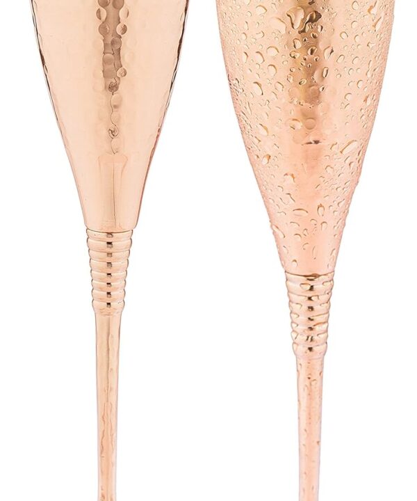 Copper champagne flutes of 6.7 oz set of 2  Luxurious hammered copper champagne glasses  Each one is handcrafted and lacquered to prevent from tarnishing.