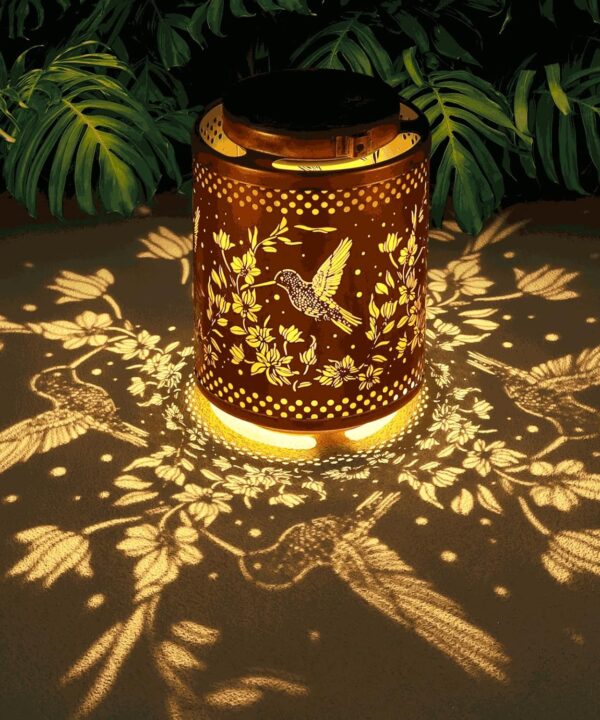 Hummingbird Solar Lanterns Garden Decor Birthday Gifts for Women Mon Grandma Metal Hanging Solar Lights Waterproof Outdoor Decoration for Outside LED Lanterns for Yard Patio Lawn Pathway Landscape