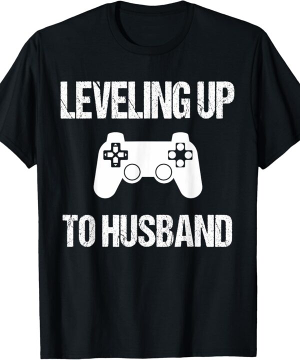 Engagement for Groom Video Game Lovers T-Shirt
