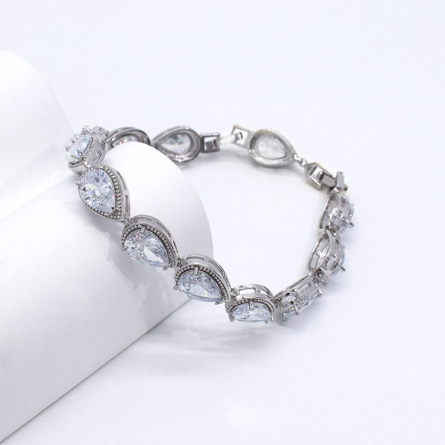 UDYLGOON Teardrop Earrings & Bracelet Set, Gold Plated Wedding Jewelry Set for Bride Bridesmaid, Womens Party Prom Gift