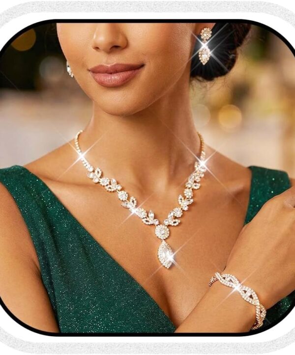 Unicra Silver Crystal Bridal Wedding Jewelry Set Rhinestone Necklace Earrings Bracelet Sets Formal Costume Jewelry for Women and Brides