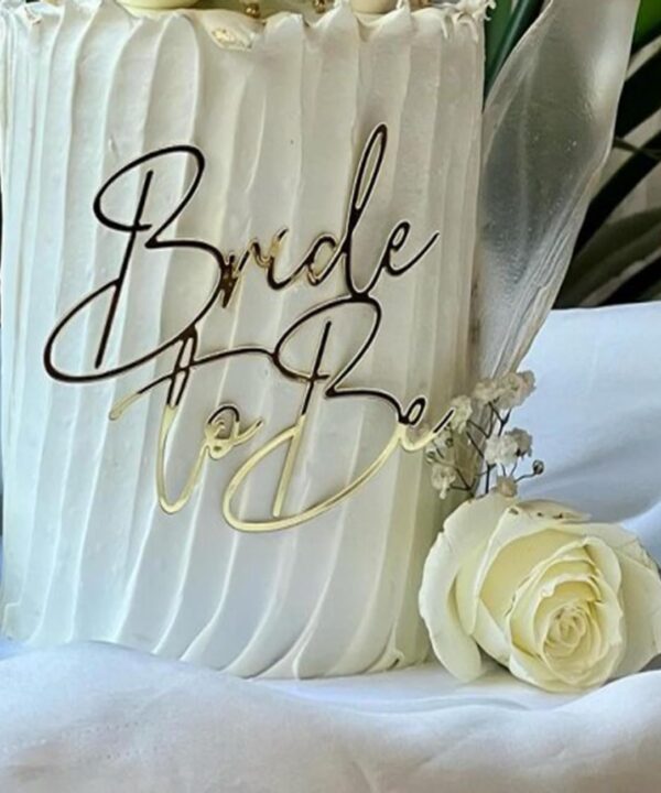 Bride To Be Cake Topper Acrylic Wedding Cake Topper for Bridal Engaged Wedding Party Dessert Baking Cake Decorations