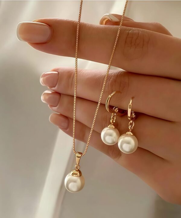 Faux Pearl Earring Necklace Set for Women Girlfriend Imitation Pearl Gold Drop Dangle Earrings Adjustable Pendant Choker Chain for Bridesmaid Bride Wedding Ornament Bridal Birthday Gifts 2Sets
