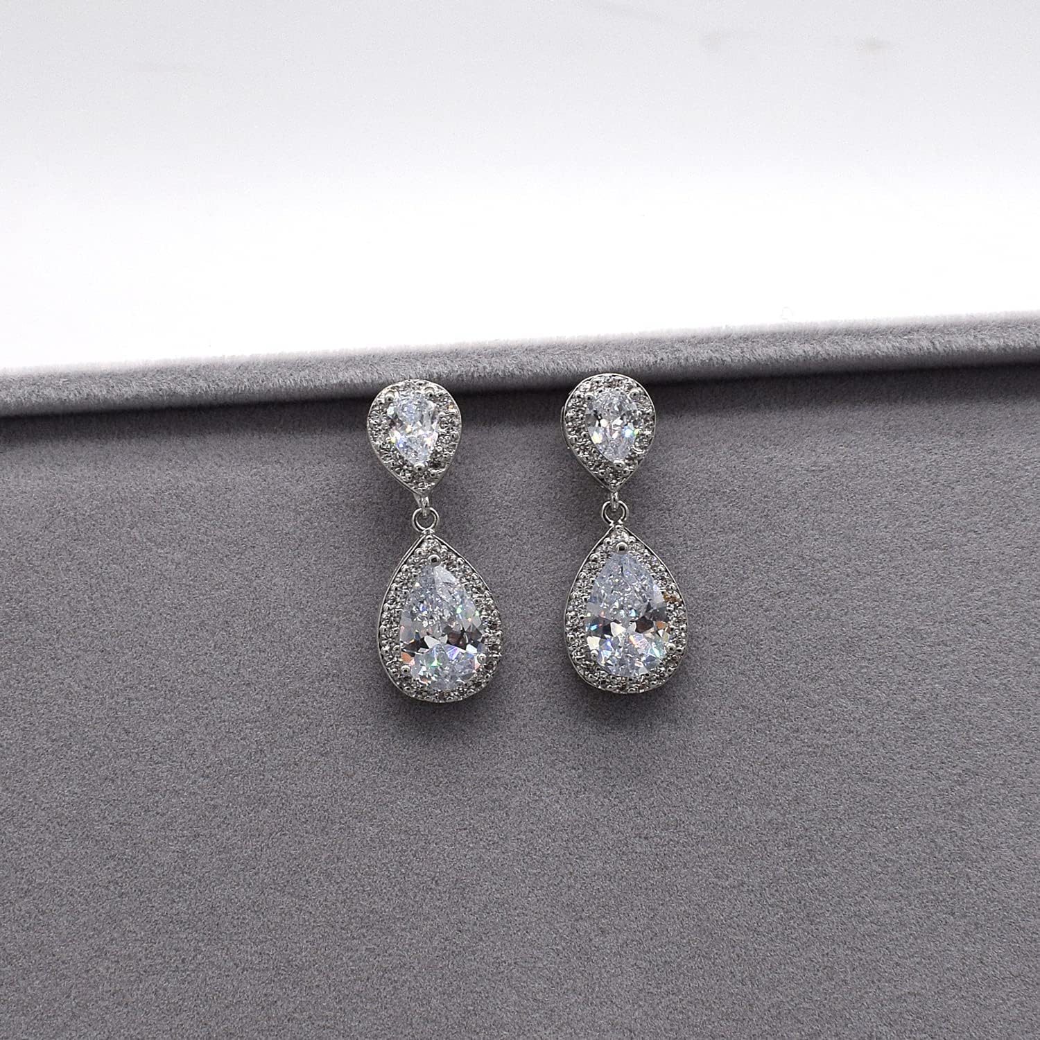 UDYLGOON Teardrop Earrings & Bracelet Set, Gold Plated Wedding Jewelry Set for Bride Bridesmaid, Womens Party Prom Gift